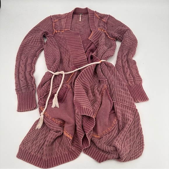Free People All Washed Out Chunky Knit Cardigan Size Medium - Picture 2 of 6